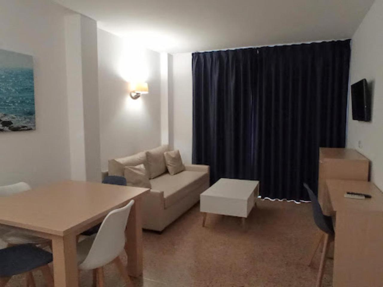 Sant Antoni de Portmany Apartamentos Orvay מראה חיצוני תמונה